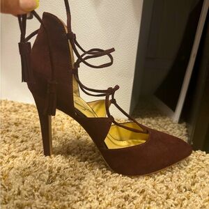 Jessica Simpson Mulberry lace up heels Size 7